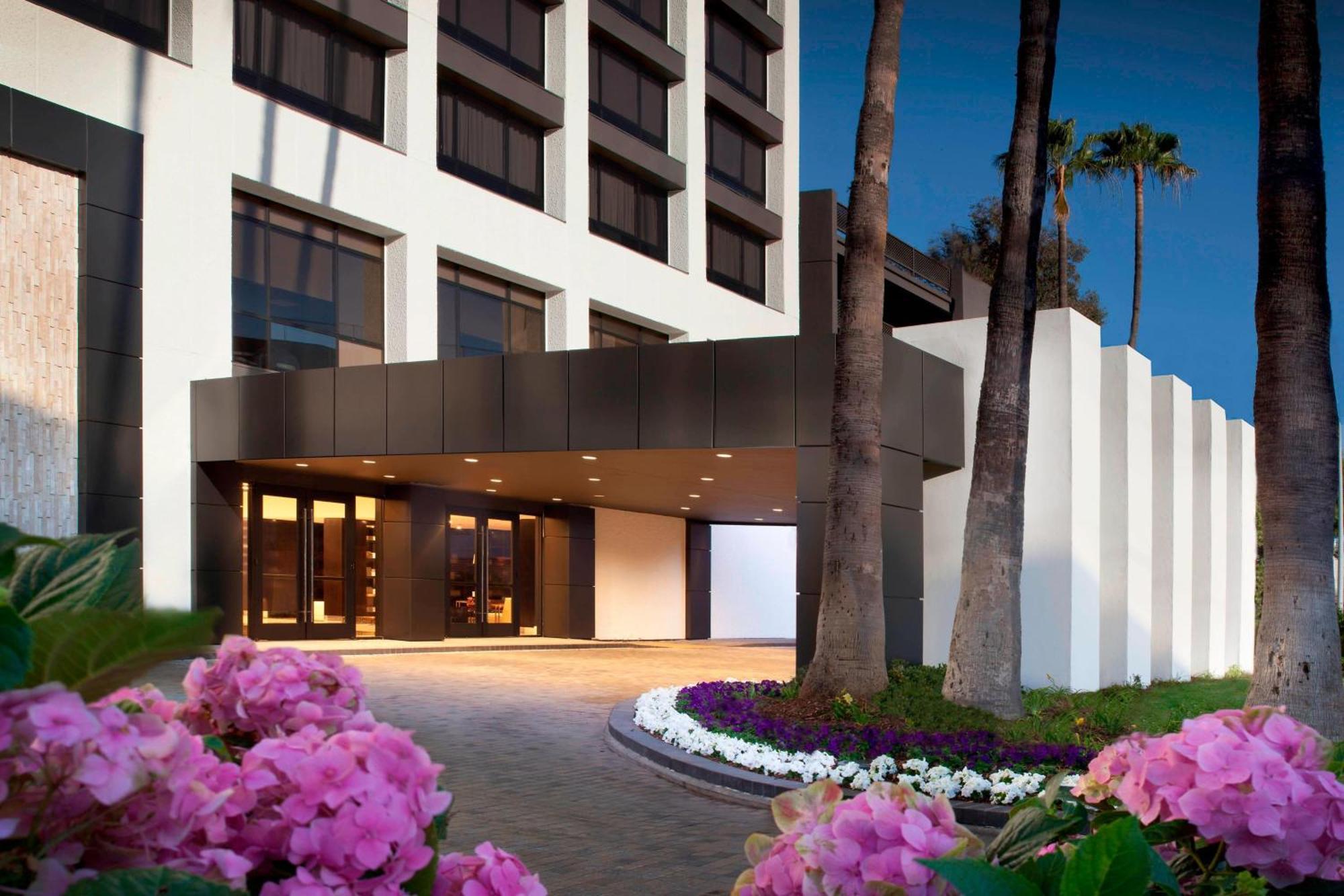 Beverly Hills Marriott Лос-Анджелес Экстерьер фото